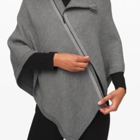 LULULEMON Gray On The Go Zip Front Knit Poncho | One Size - Picture 2 of 5